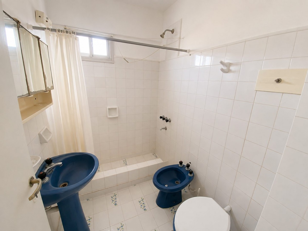 DEPARTAMENTO EN VENTA EN SANTA TERESITA, 3 AMBIENTES CON COCHERA , CERCA DEL MAR