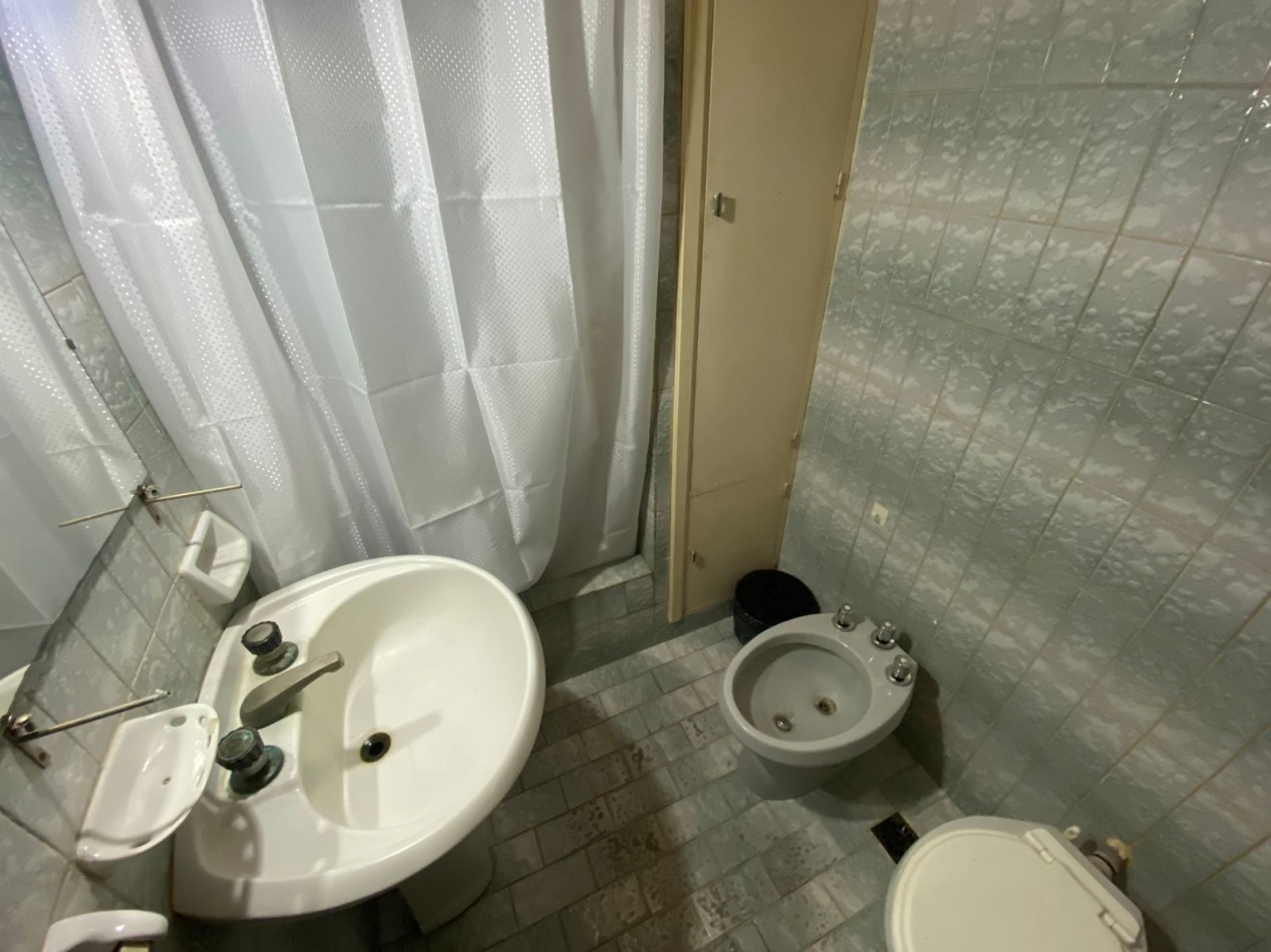DEPARTAMENTO EN VENTA EN SANTA TERESITA, CON COCHERA, SIN EXPENSAS