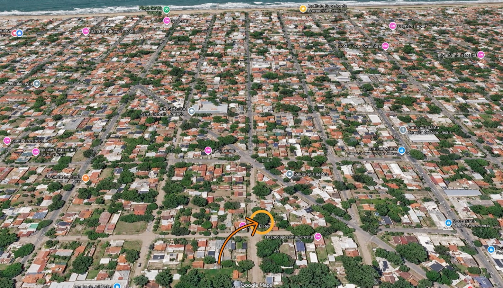 CASA EN VENTA EN SANTA TERESITA, CON AMPLIO PARQUE Y GRAN QUINCHO CON PARRILLA