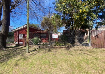 CASA EN VENTA EN SANTA TERESITA, CON AMPLIO PARQUE Y GRAN QUINCHO CON PARRILLA