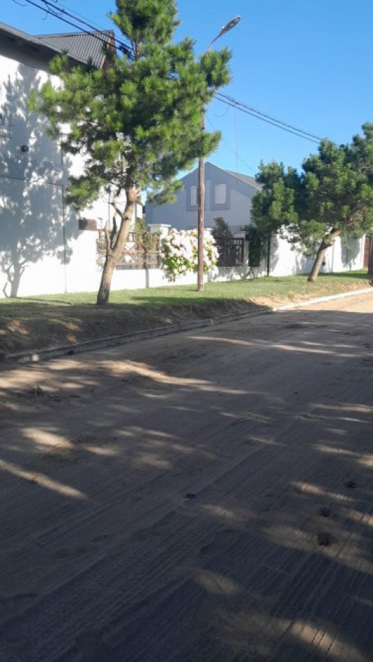 VENDE EN LA COSTA COMPLEJO TURISTICO. OPORTUNIDAD DE INVERSION
