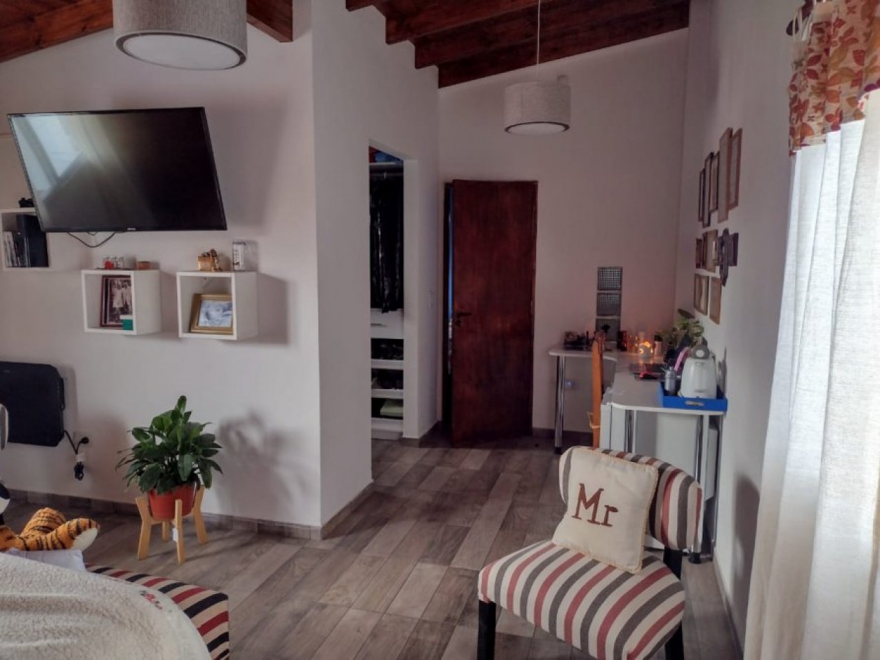 EXCLUSIVO DUPLEX 4 AMBIENTES, 2 BAÑOS + VESTIDOR + QUINCHO