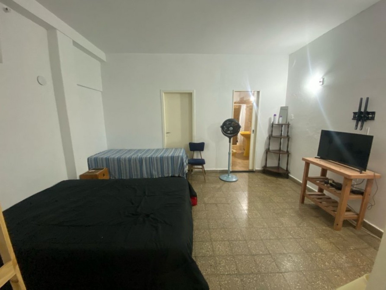CASA EN VENTA S/LOTE 15X40 MAS DPTO 2 AMBIENTES