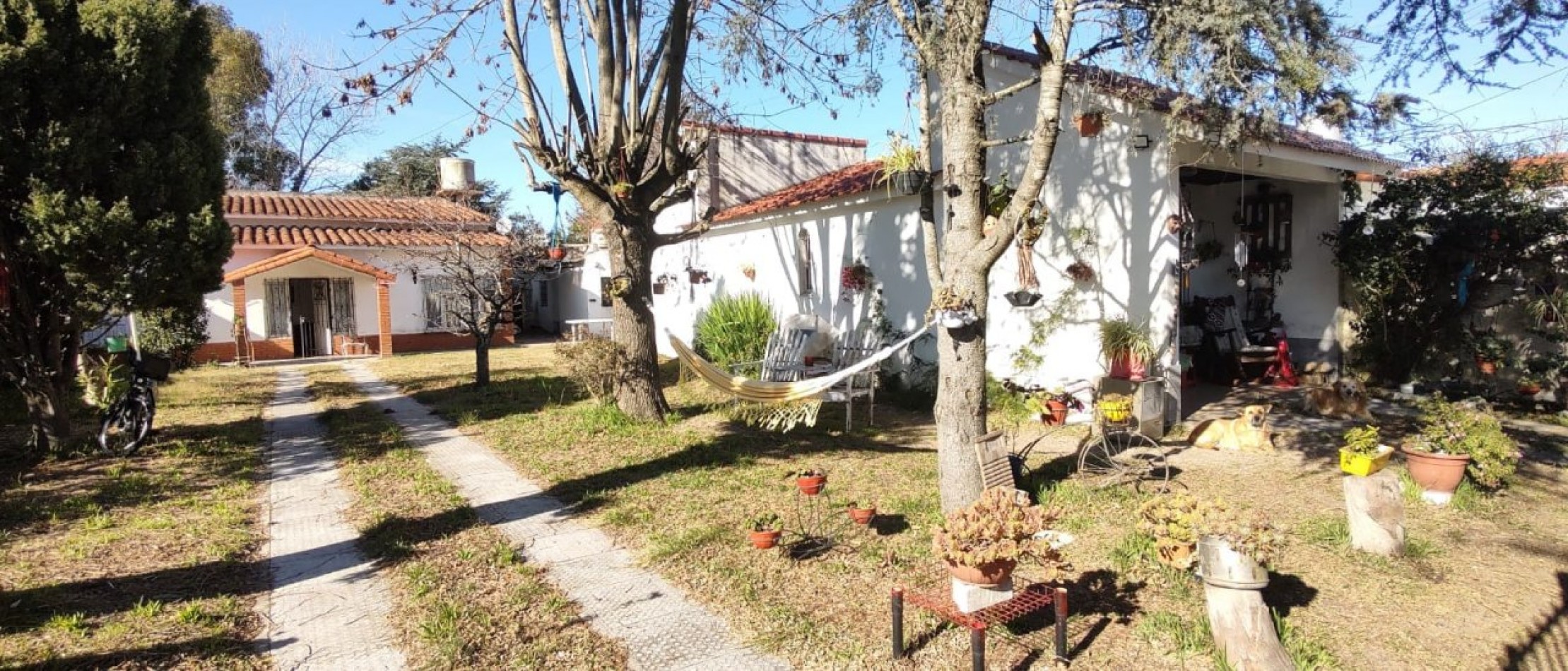 CASA EN VENTA S/LOTE 15X40 MAS DPTO 2 AMBIENTES