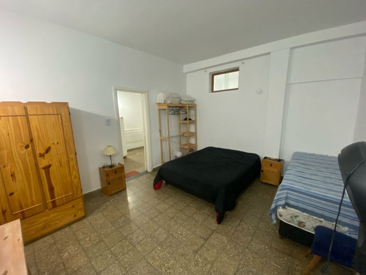 CASA EN VENTA S/LOTE 15X40 MAS DPTO 2 AMBIENTES