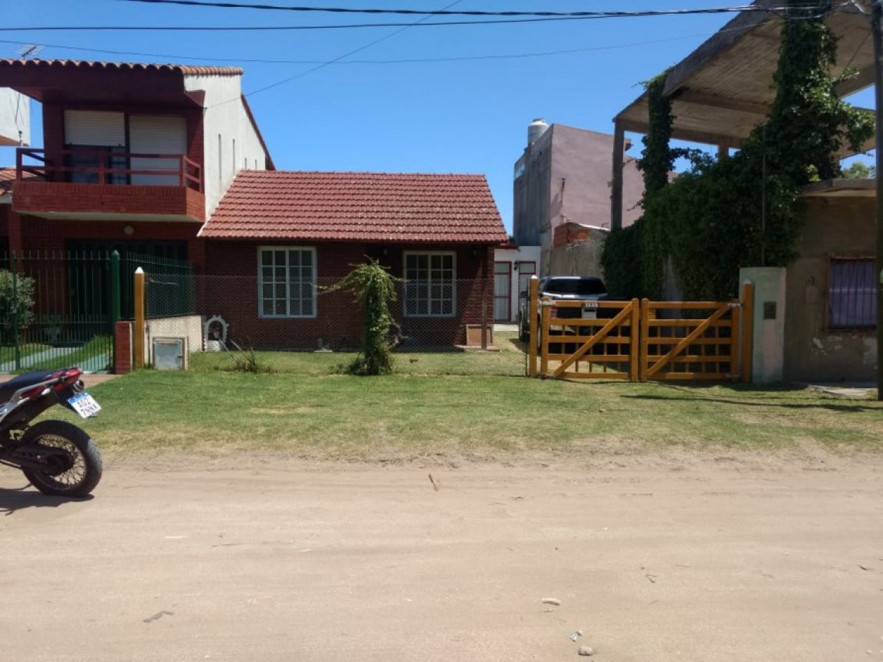 REGIA CASA 2 AMB + LOFT IMPECABLE C/ GAS NATURAL