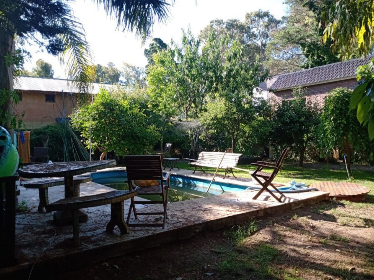 VENTA SANTA TERESITA, CHALET + CABAÑAS C/ PARQUE Y PISCINA, IDEAL VIV. / RENTA / HOTEL / GASTRONOMIA