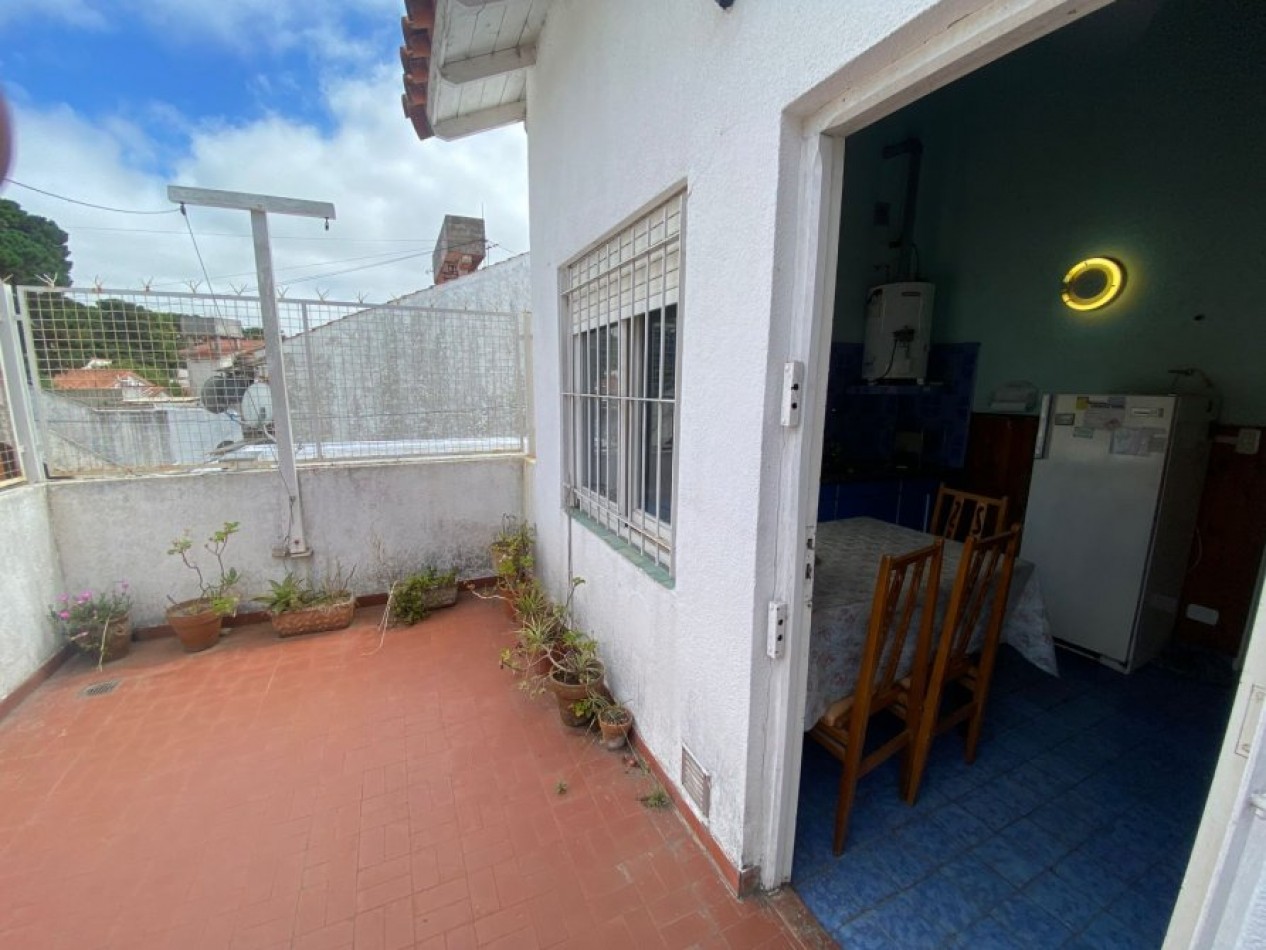 VENTA EN SANTA TERESITA REGIO TRIPLEX, CERCA DEL MAR C/ COCHERA Y GAS NATURAL