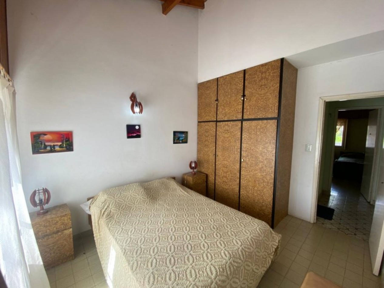 VENTA EN SANTA TERESITA REGIO TRIPLEX, CERCA DEL MAR C/ COCHERA Y GAS NATURAL
