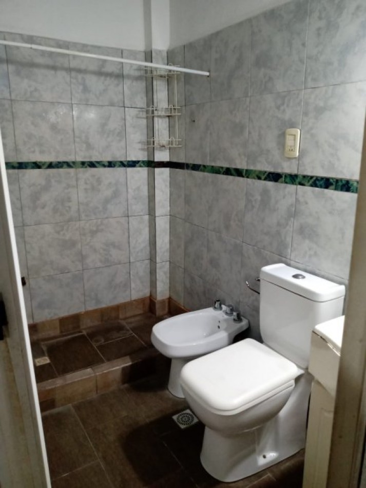 VENTA EN BLOCK 2 DEPTOS PH 4 Y 2 AMBIENTES, SANTA TERESITA
