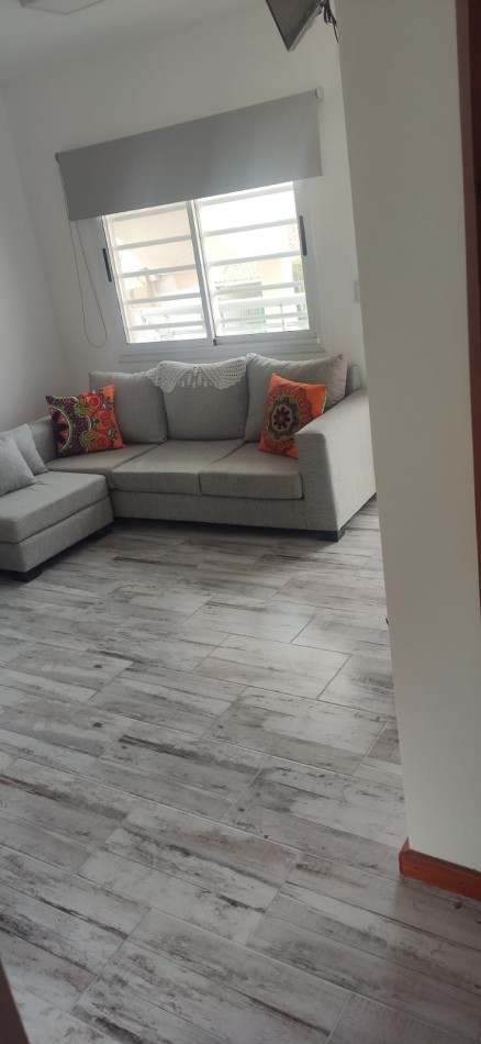 HERMOSO DEPARTAMENTO 3 AMBIENTE CON COCHERA