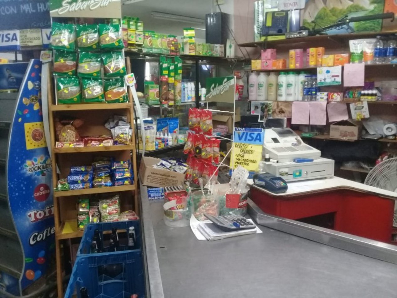 VENDO URGENTE EN FUNCIONAMIENTO, SUPERMERCADO EN LA COSTA, FACILIDADES