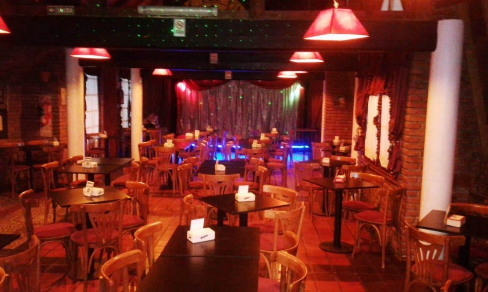 VENDO FONDO COMERCIO IMPORTANTE RESTO BAR CONCERT . UNICO EN LA COSTA