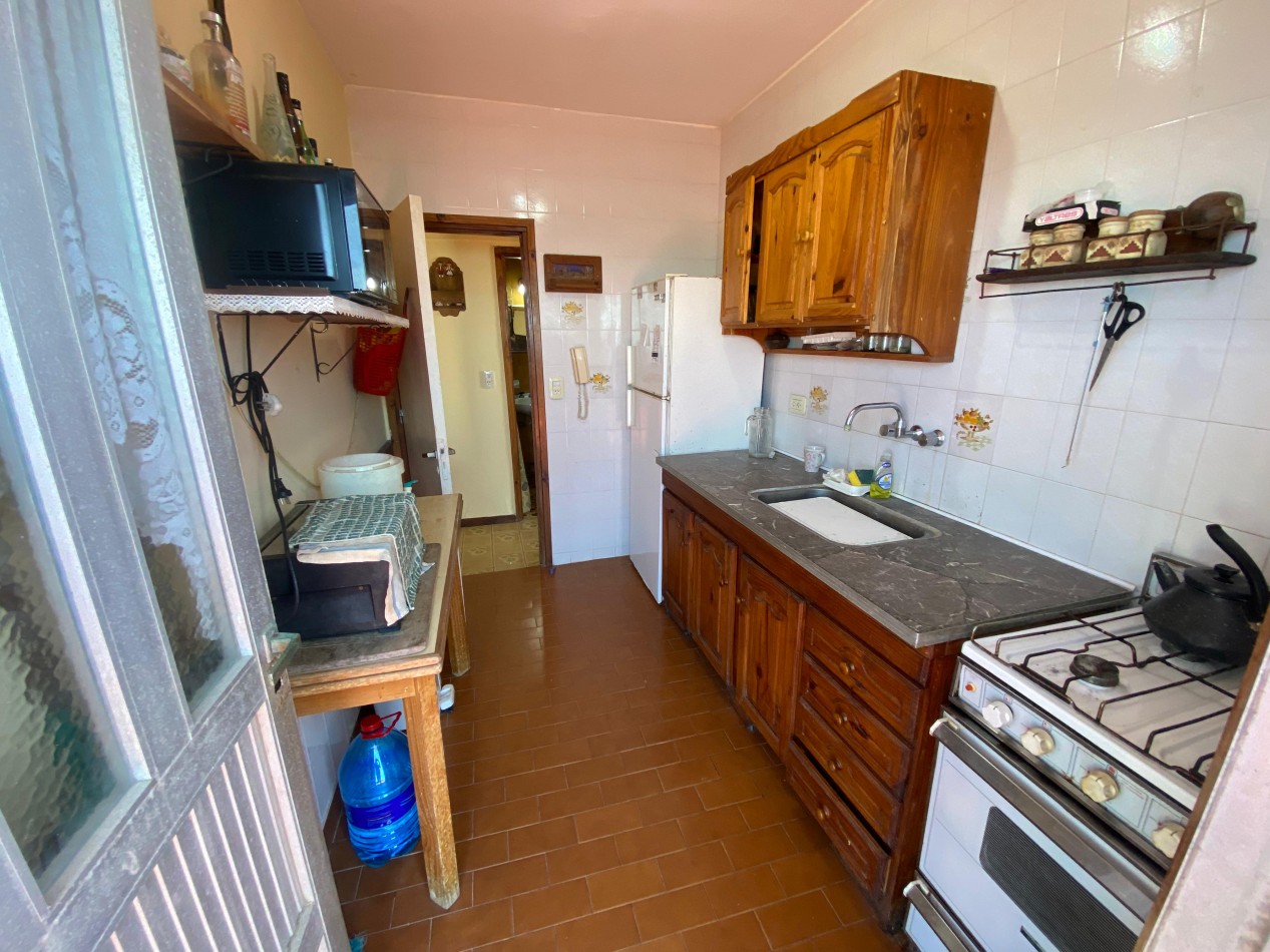 VENTA EN LA COSTA, DEPARTAMENTO CON GRAN TERRAZA PROPIA FRENTE AL MAR