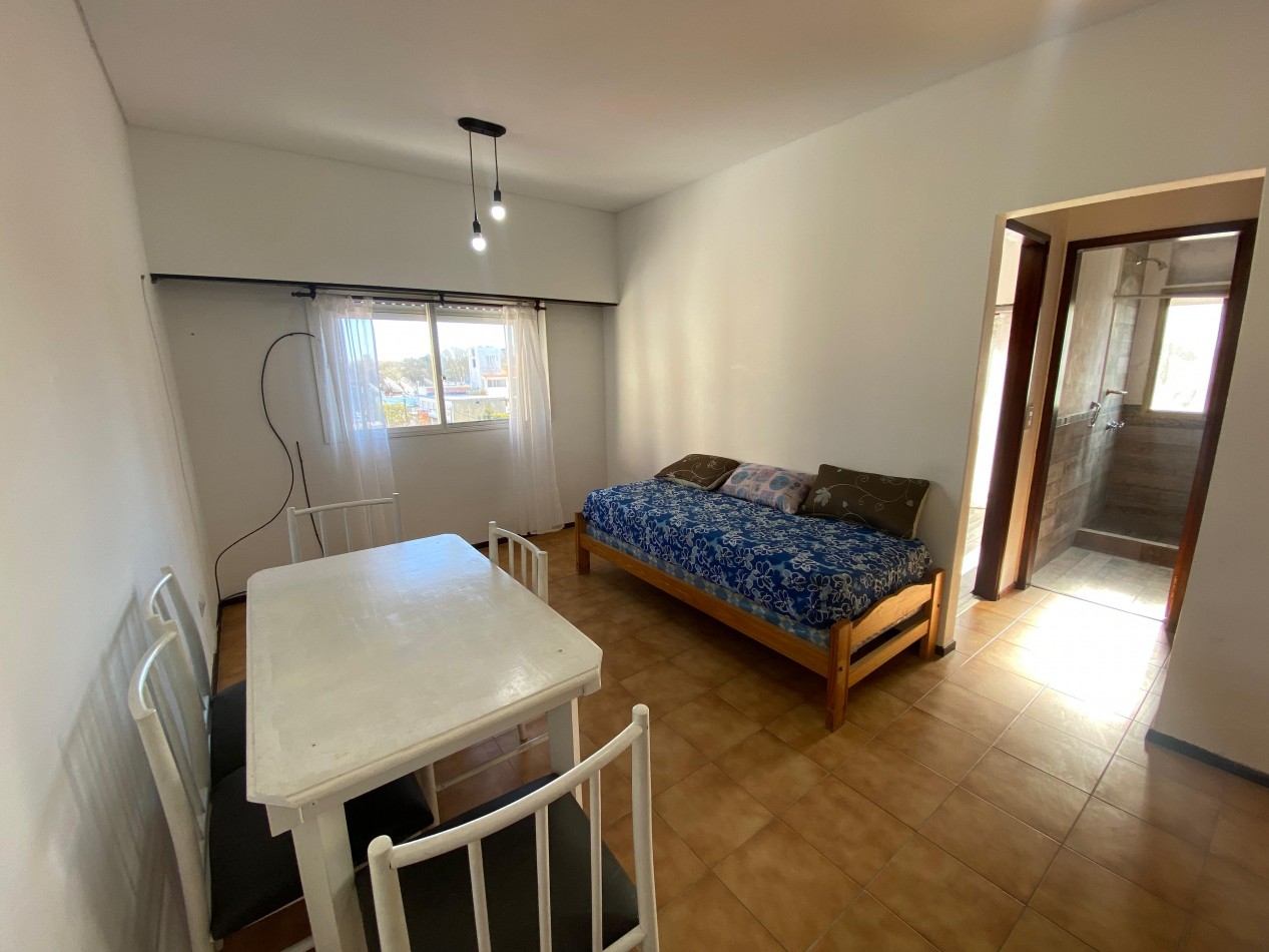 ALQUILER ANUAL DEPTO 2 AMBIENTES SANTA TERESITA