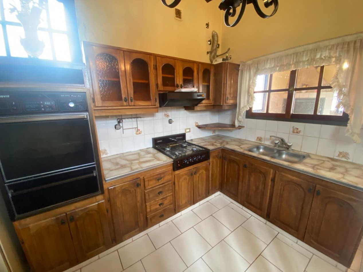 ALQUILER ANUAL EN SANTA TERESITA, DUPLEX 3 AMB