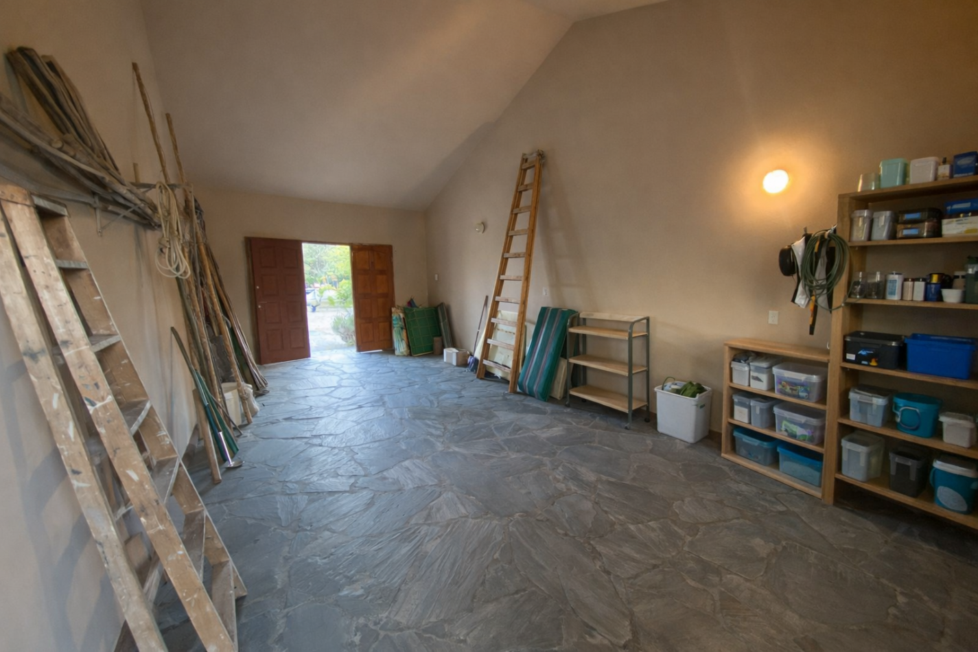 VENTA EN SANTA TERESITA, CASA DE 100M2 SOBRE LOTE DE 12X50 CON GAS NATURAL