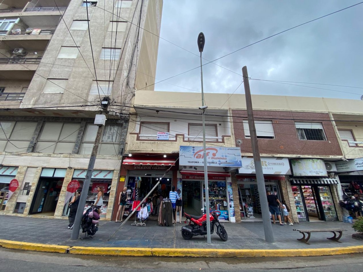 VENTA EN SANTA TERESITA, DEPARTAMENTO SOBRE PEATONAL