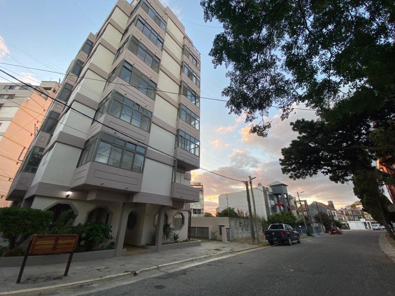 DEPARTAMENTO EN VENTA EN SANTA TERESITA, CON GAS NATURAL