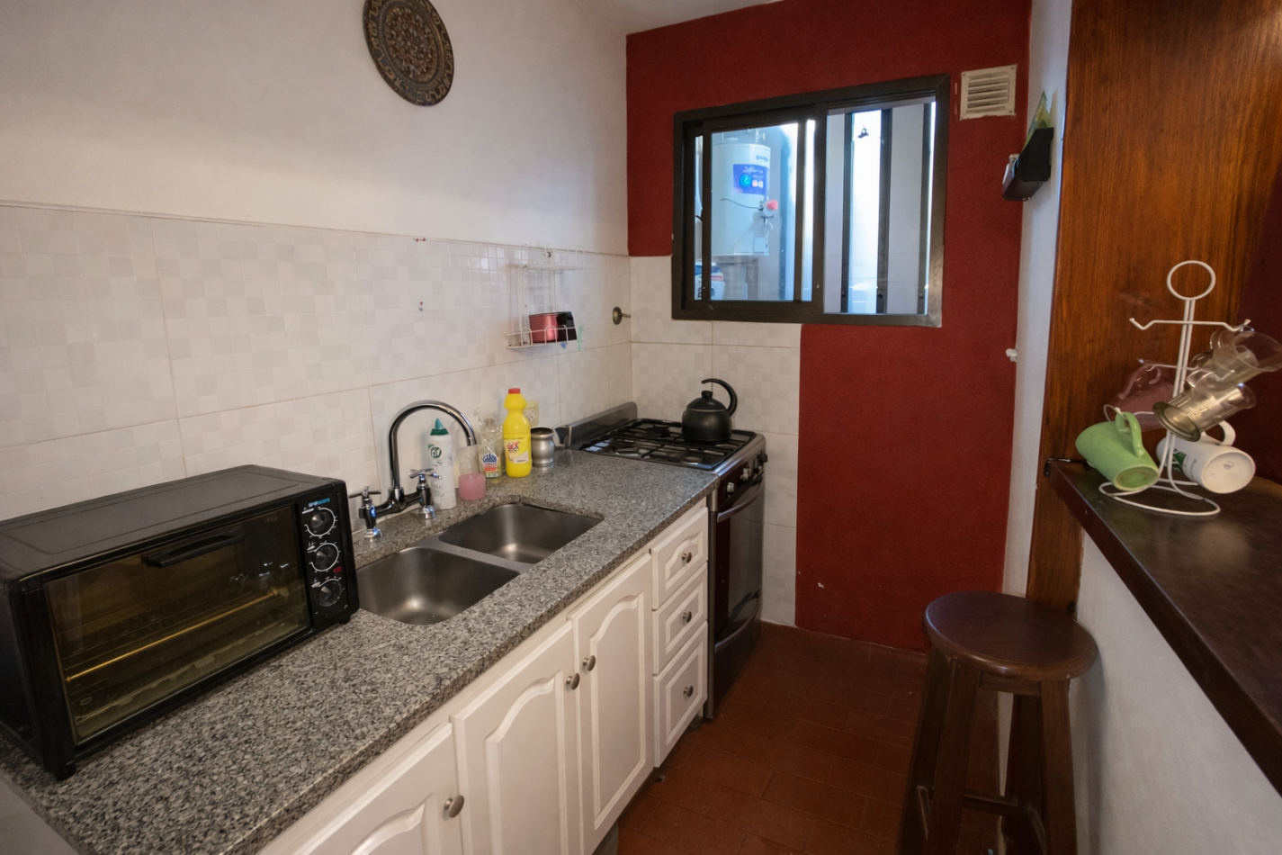 DEPARTAMENTO EN VENTA EN SANTA TERESITA, CON GAS NATURAL