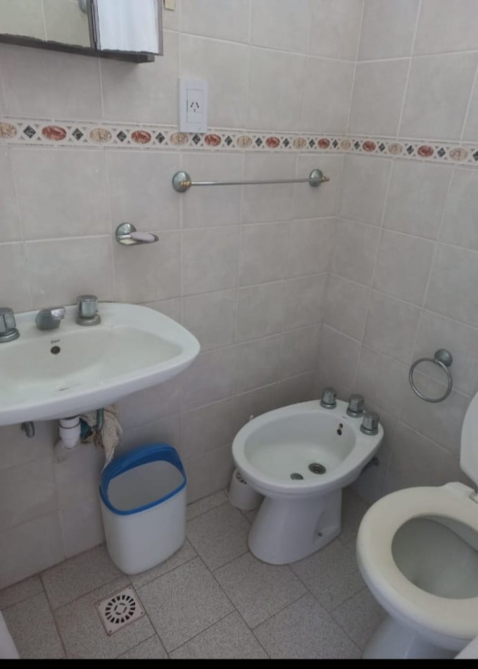 VENTA EN LA COSTA, DEPARTAMENTO 1 AMBIENTE A METROS DEL MAR