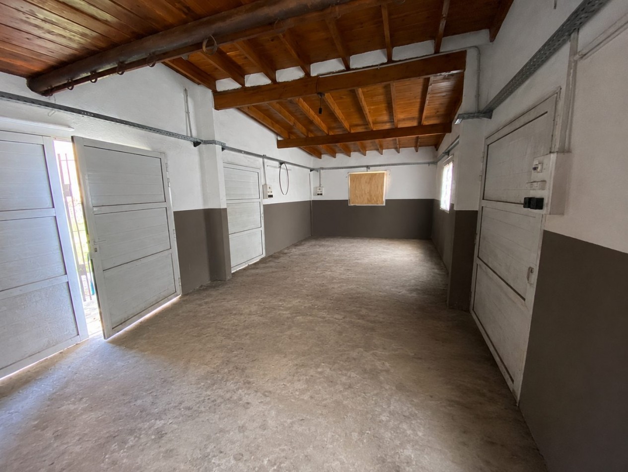 QUINTA EN VENTA EN LA COSTA, CON PISCINA, OPORTUNIDAD DE INVERSION!