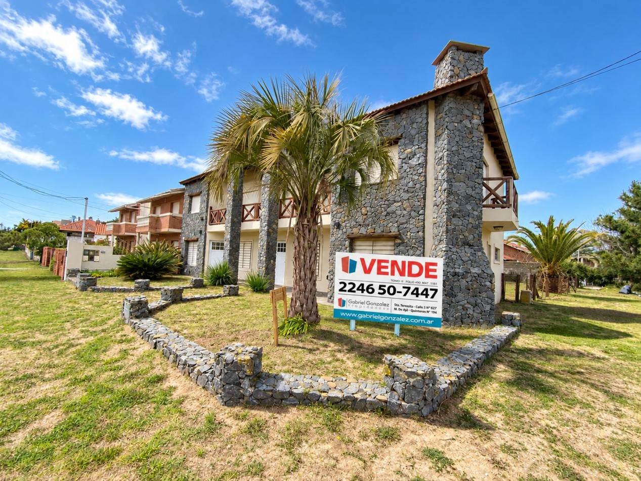 VENTA EN SAN CLEMENTE 4 EXCELENTES DUPLEX 3 AMB. FRENTE AL MAR CON GAS NATURAL