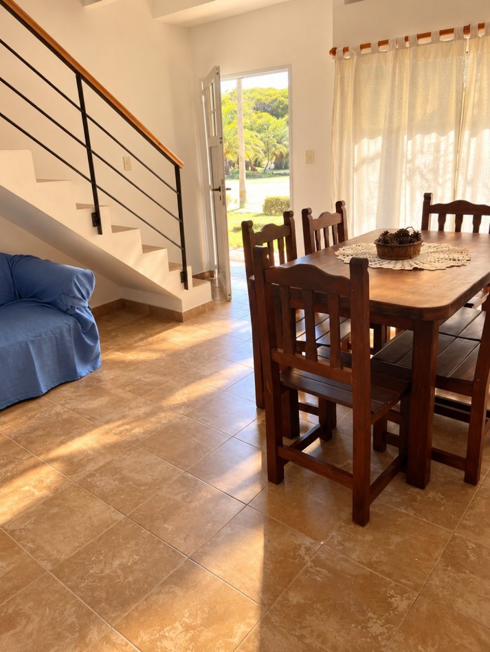 VENTA EN SAN CLEMENTE 4 EXCELENTES DUPLEX 3 AMB. FRENTE AL MAR CON GAS NATURAL