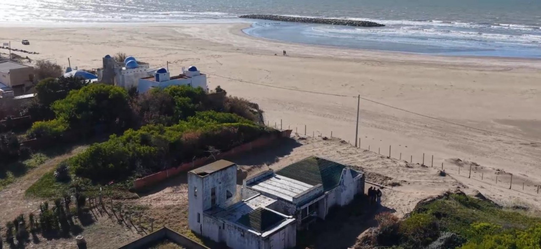 VENDE AMANECER EN LA COSTA