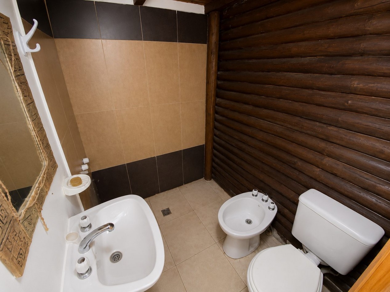 QUINTA EN VENTA EN LA COSTA, CON PISCINA, OPORTUNIDAD DE INVERSION!