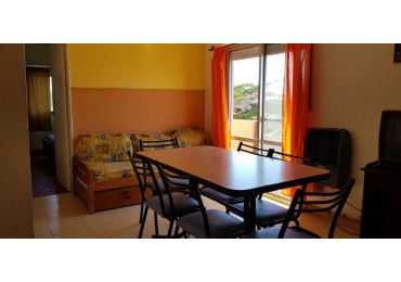 VENTA  DEPTO P/4 PERSONAS, CERCA DEL MAR