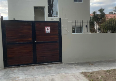 VENTA CASA EN SANTA TERESITA CON GAS NATURAL